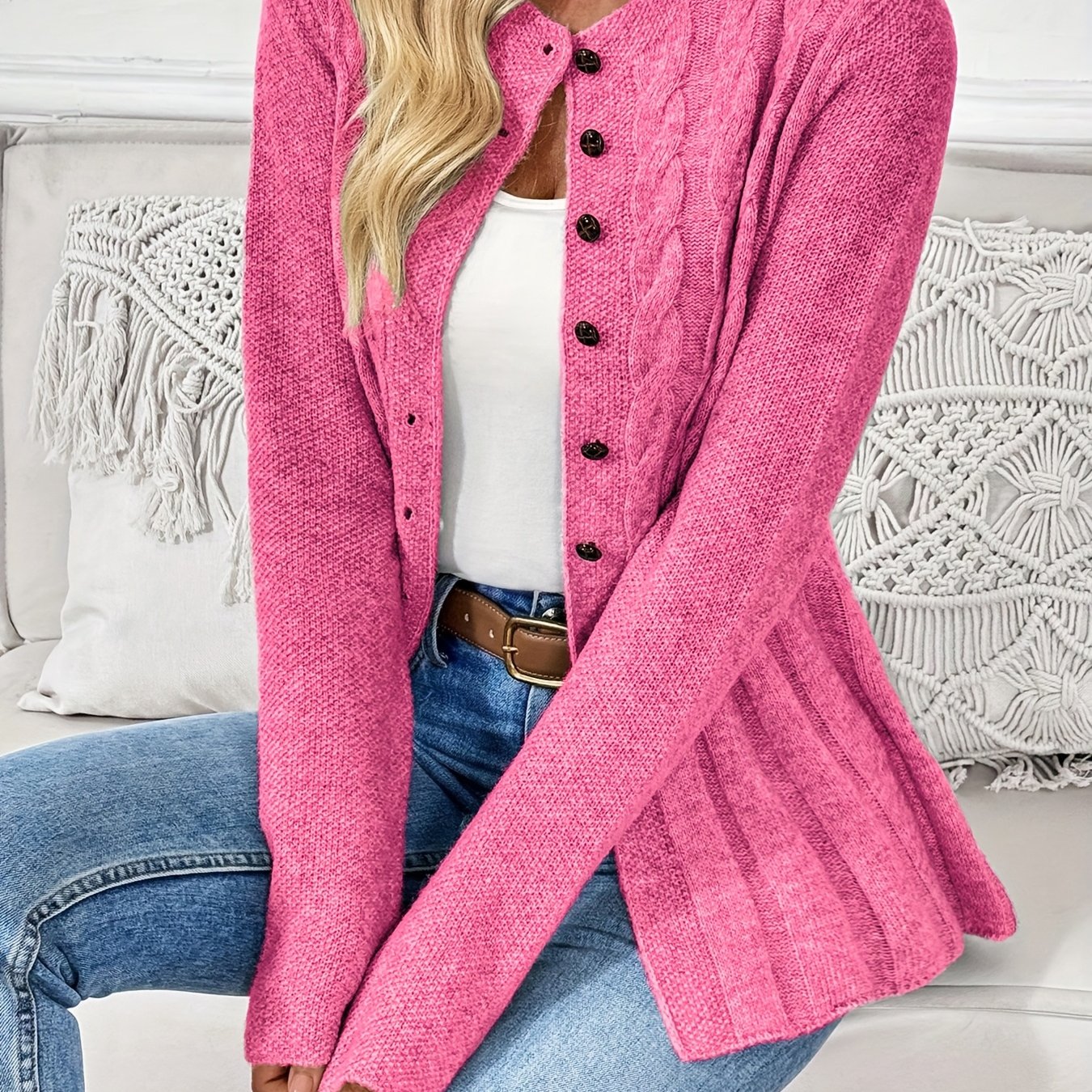 Cardigã Feminino Elegante de Manga Longa - Suéter Macio e Elástico com Detalhe Torcido, Gola Redonda e Corte Regular para Outono/Inverno, Ideal para Looks Casuais ou Formais