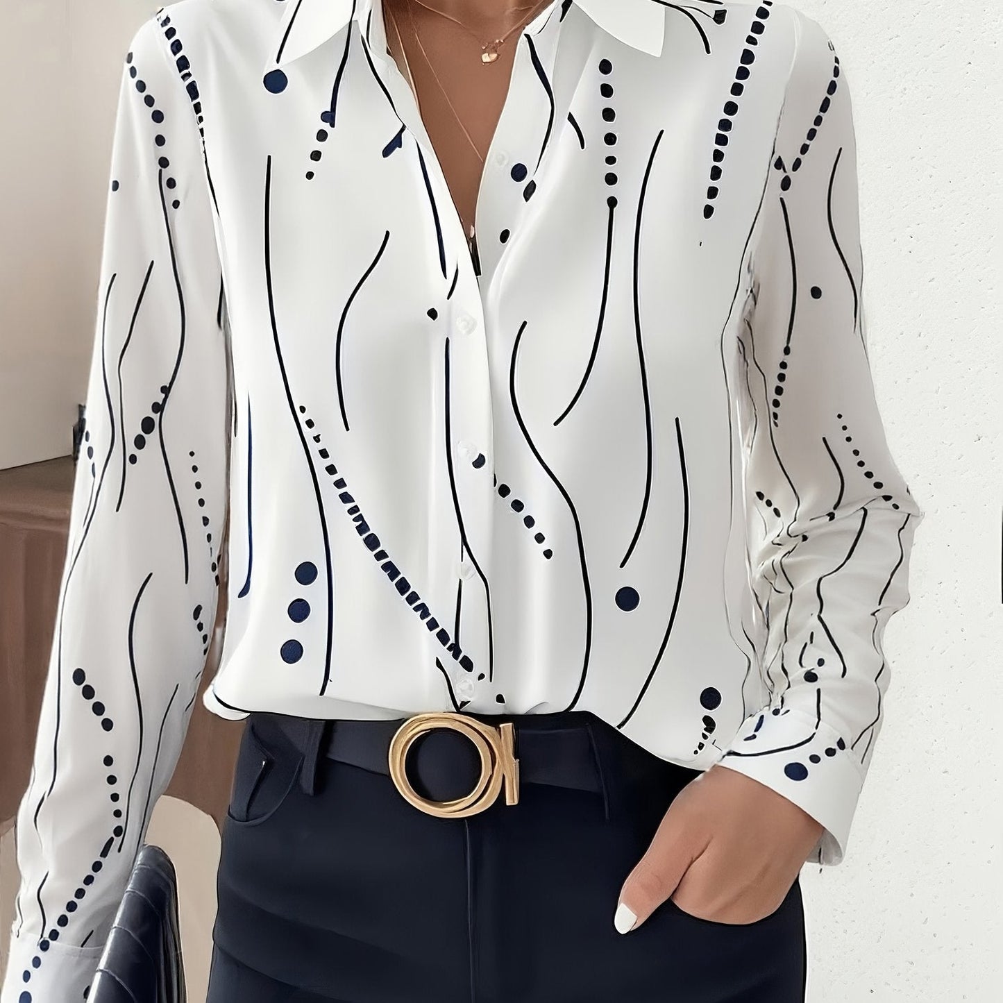Blusa elegante para mulheres - Camisa branca e preta com botões na frente e gola aberta, blusa de escritório e festa para todas as estações para mulheres, vestuário formal, mangas morcego, costura de qualidade, blusa com botões, amantes da moda