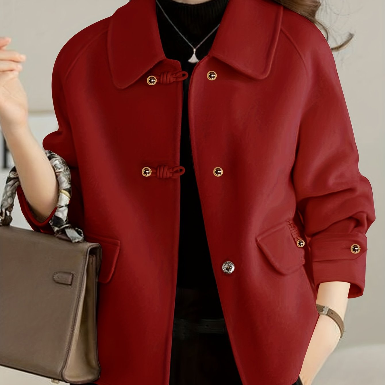 Novo Blazer de Tweed Macio e Elegante com Gola Peter Pan para Mulheres, Decoração com Botões de Pérola, Bolsos com Abas, Caimento Solto, Top Versátil para o Dia a Dia