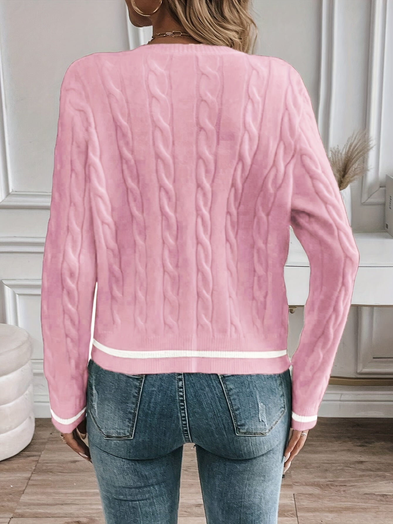 Cardigã Feminino Elegante de Manga Longa - Abertura Frontal com Botões, Lavável à Máquina, Suéter Não Elástico para Primavera Verão Outono, Casual a Semi-Formal, Peça Sazonal de Camadas, Tricô Decorado com Botões