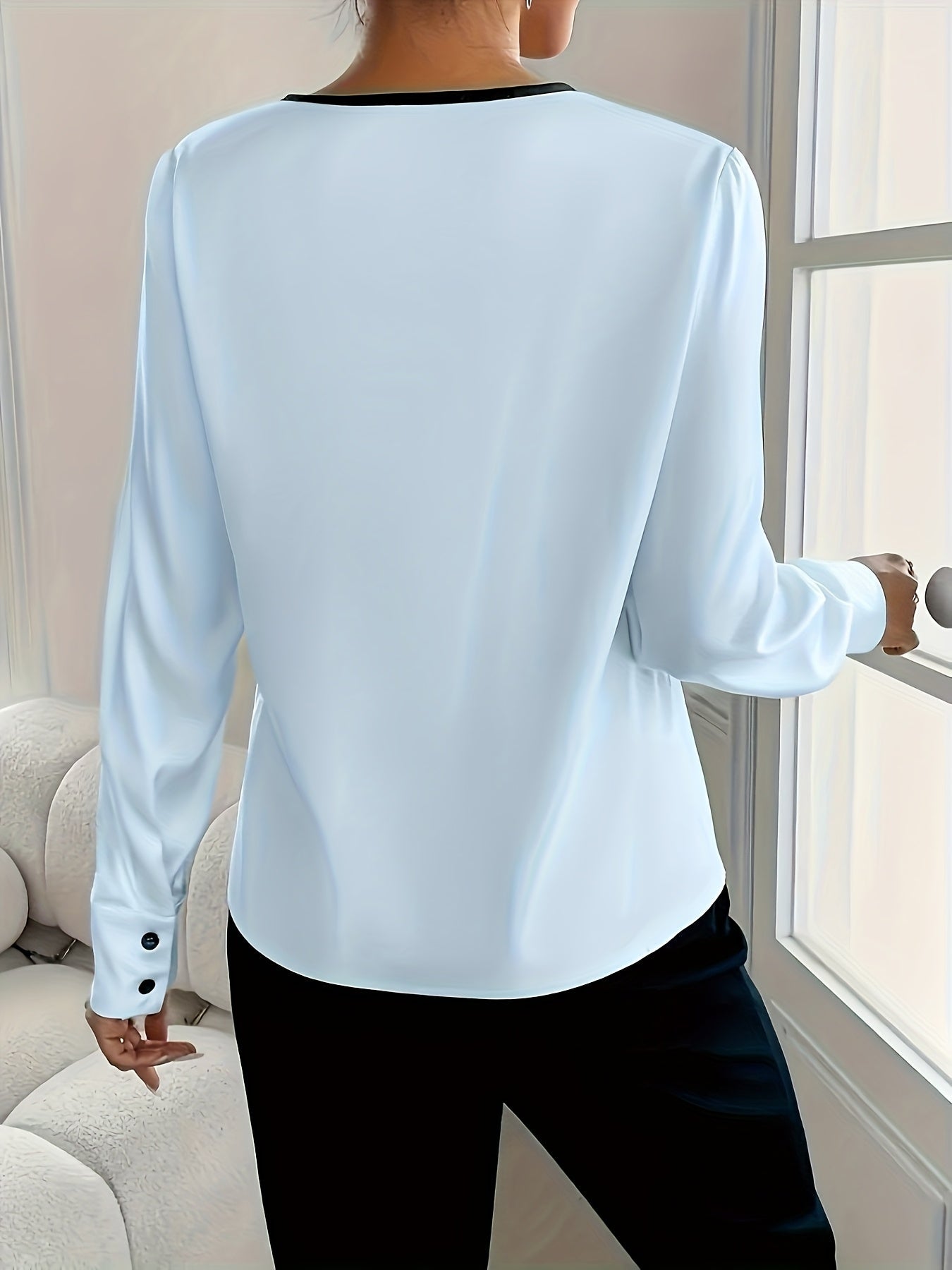 Camisa de Manga Comprida Elegante e Moderna para Mulher