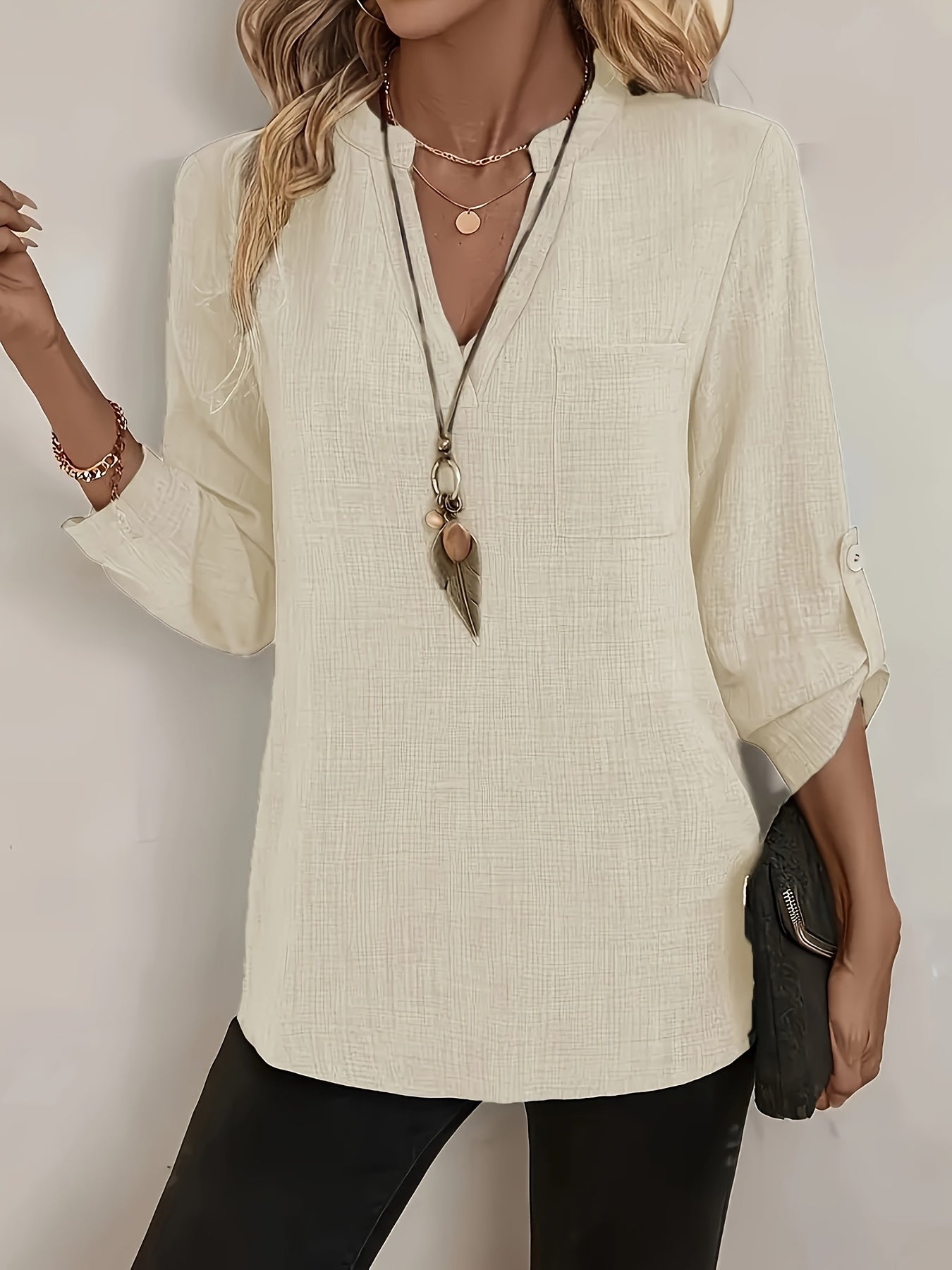 Top elegante de manga comprida para mulher com decote em V, feito de 100%, com design de cor sólida e detalhes de botões, fabricado em tecido leve, adequado para a primavera, verão e outono.